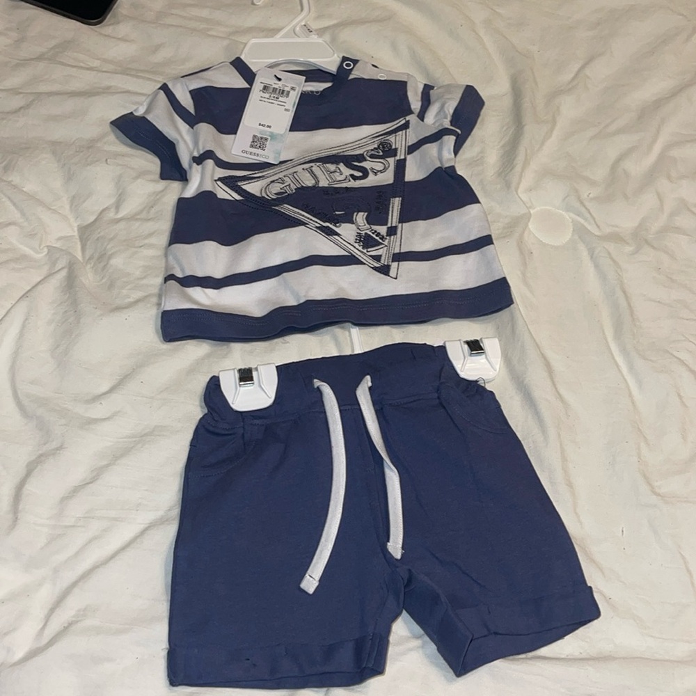 Baby guess matching set